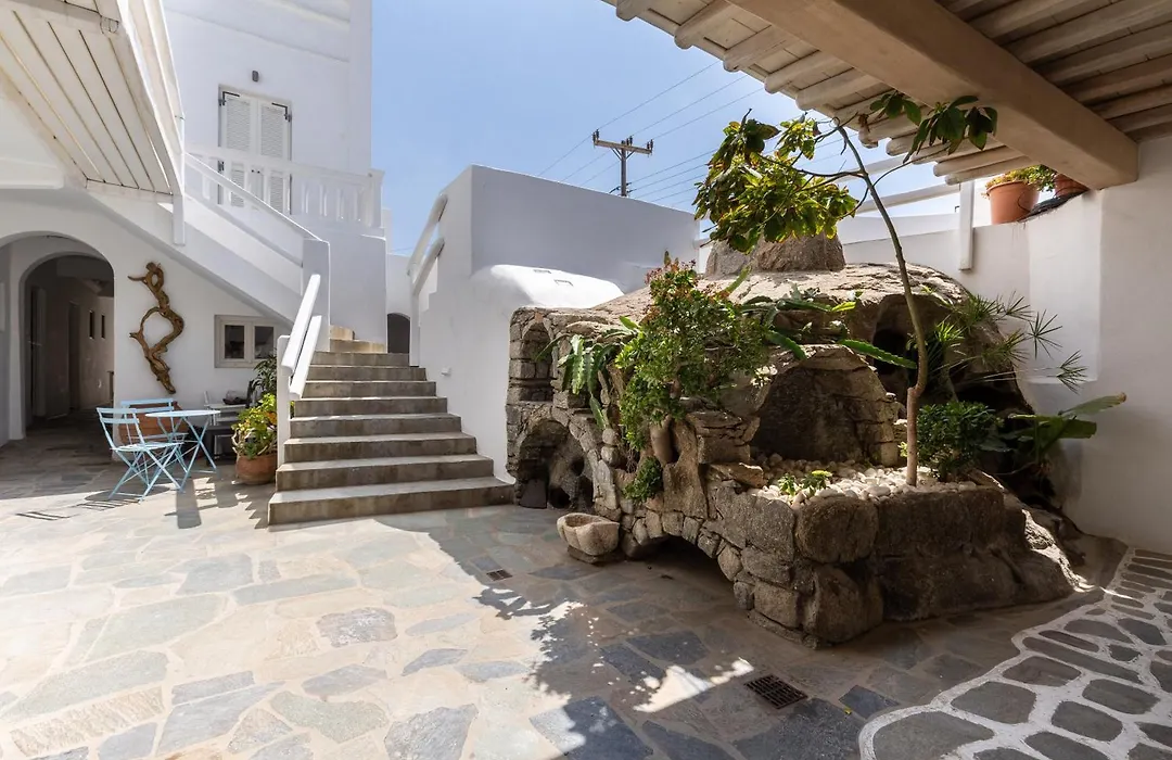 Alexandra Suites & Rooms - Mykonos Port-1