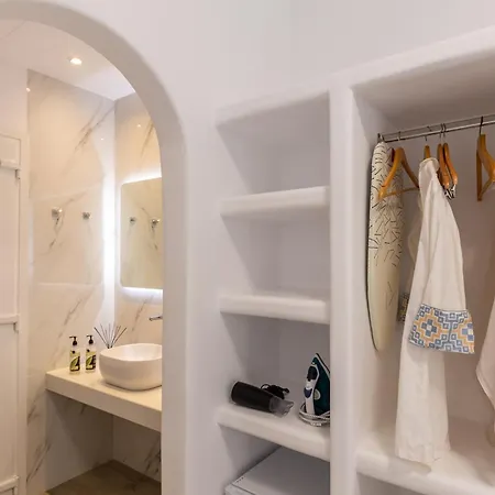 Alexandra Suites & Rooms - Mykonos Port-2
